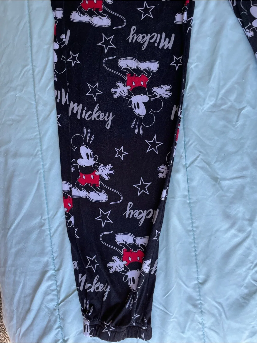 โจ Disney Mickey Mouse Pajama Joggers Small LIKE NEW! โค๏ธ๐ค - Picture 3 of 13